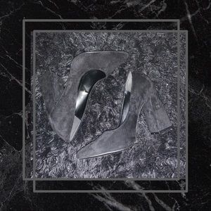 So Me Jody Chunky Heel Pump